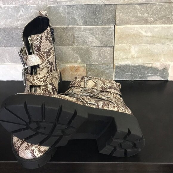BP. Lilly Moto Boot - Picture 4 of 6